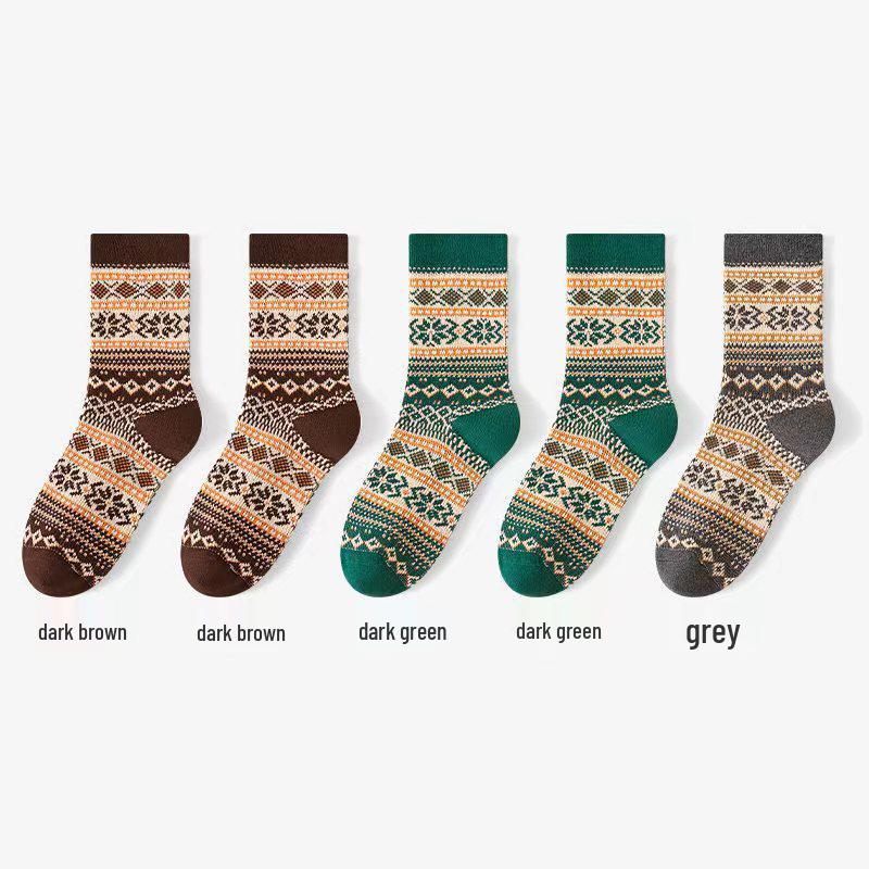 Men's Retro Ethnic Style Mid-Calf Cotton Socks: Trendy, Pilling-Resistant, American Amekaji Design for Autumn & Winter