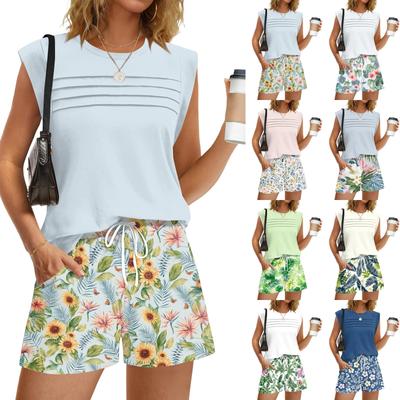 Women's Casual Fashion Crewneck Pleated Hawaiian Print Shorts Set