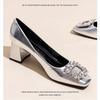 Mode 2024Nya Sommar Klackar Damsandaler Lyx Kristall Mellanfestskor Chunky Slingback Tofflor Designer Sexiga Pumps Fad