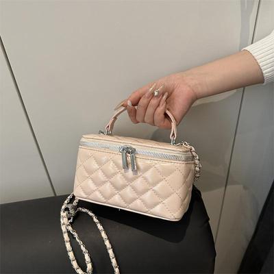 Fashionable Quilted Diamond Grid Embroidery Thread Handheld Box Bag with High Beauty Chain Shoulder Cross Bag
