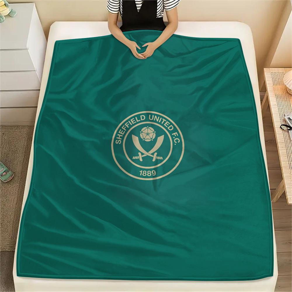 Sheffield United Football Club Print Flannel Blanket, High Quality Comfortable for All Seasons, Home Decor, Warmth and Comfort