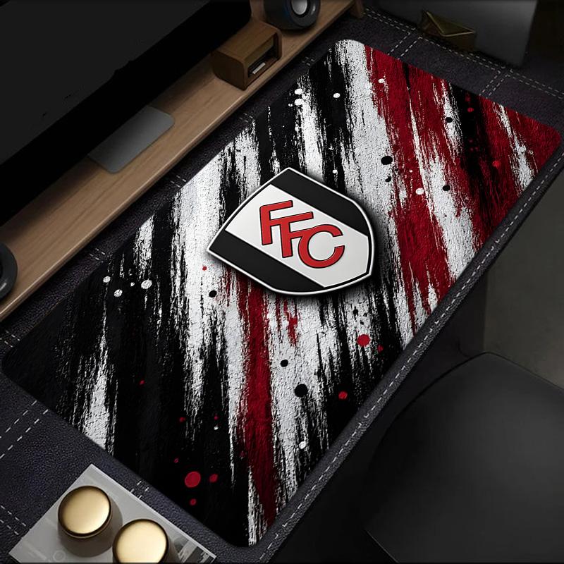 Fulham Football Crest Mouse Pad, Rubber Base, Mouse Pad for Gamers and Office Use, Gaming Desk , Easy To Clean Mat Christmas fan gifts