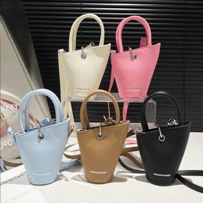 New Fashion Handbag Bucket Bag Versatile Shoulder Bag Women's Bag Solid Color Messenger Bag