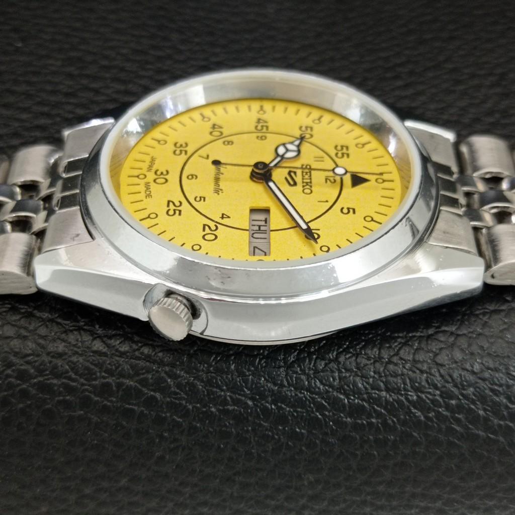 VINTAGE REFURBISHED SEIKO 5 AUTOMATIC JAPAN MENS YELLOW DIAL WATCH a445965-1