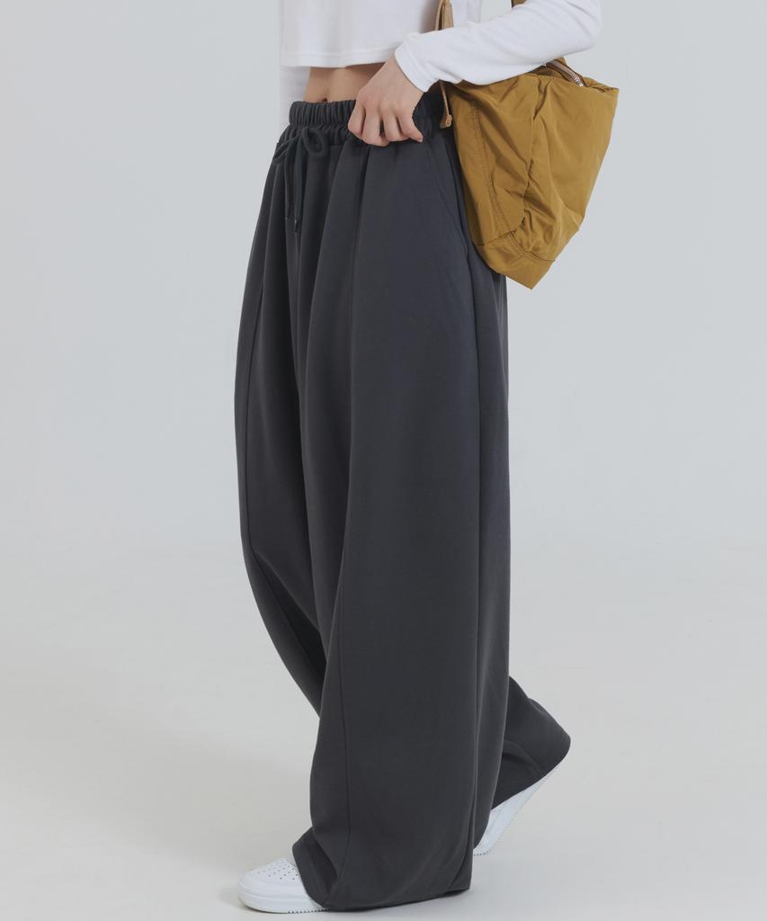 PIANER Cut-Out Stitch Balloon Sweatpants (Charcoal)