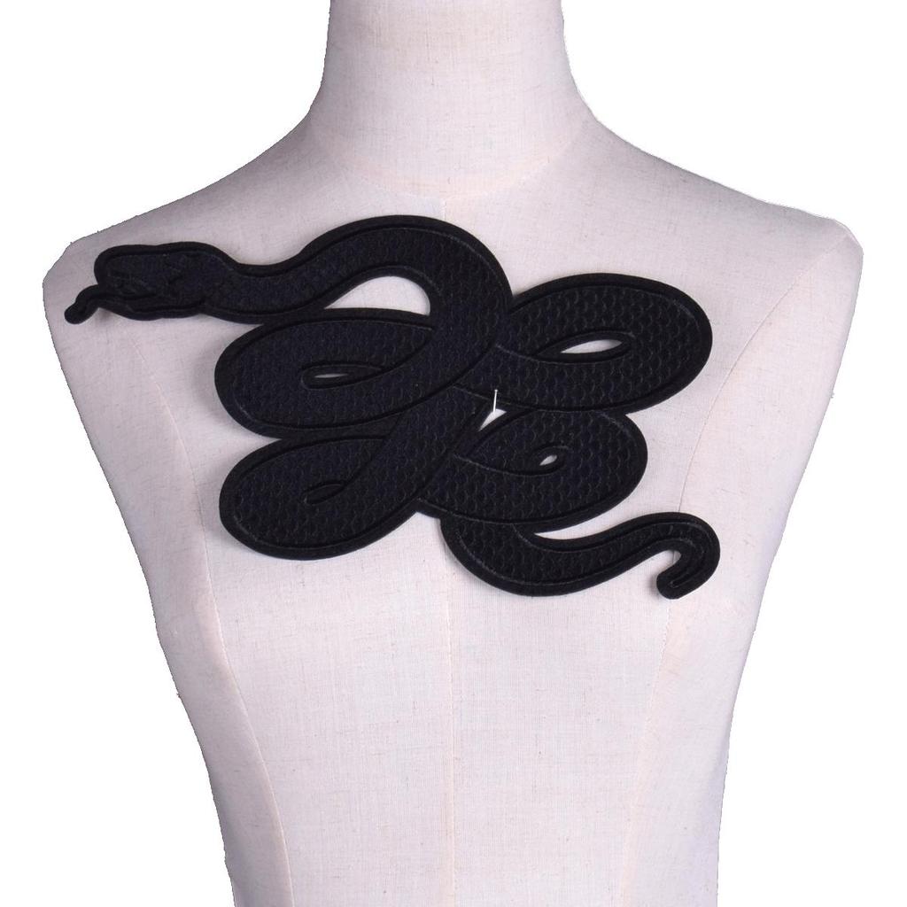 1Pcs Black Snake Embroidery Applique Patch Patches Clothing DIY Repair Apparel Accessories