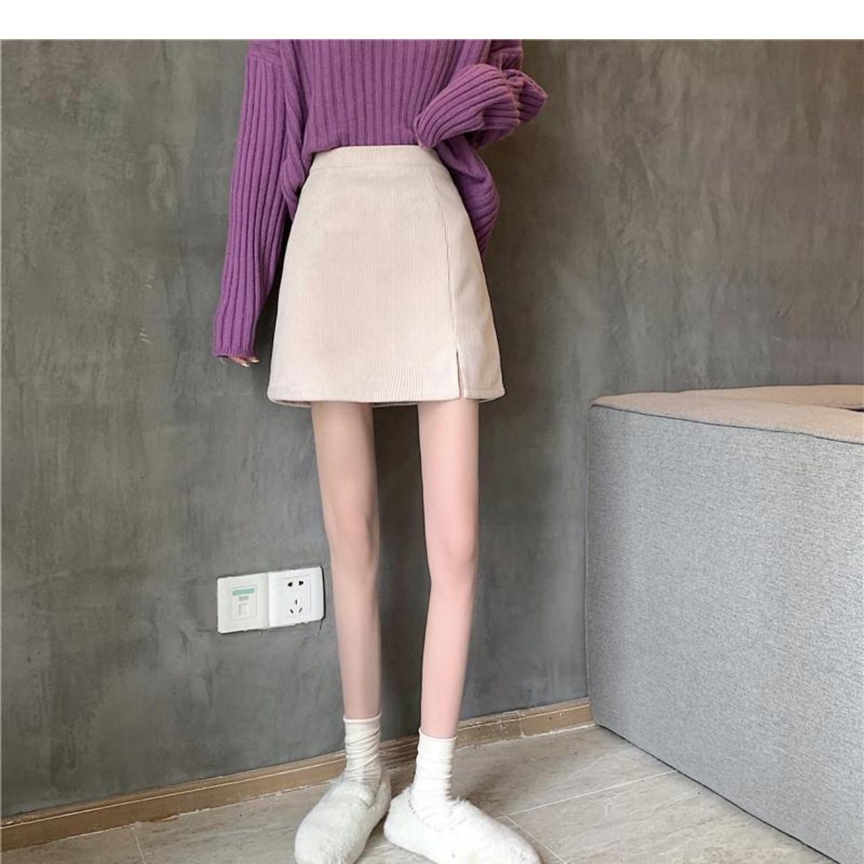 

Corduroy High-Waist Midi Skirt - Slimming Fit for Women (Autumn/Winter Collection) XL