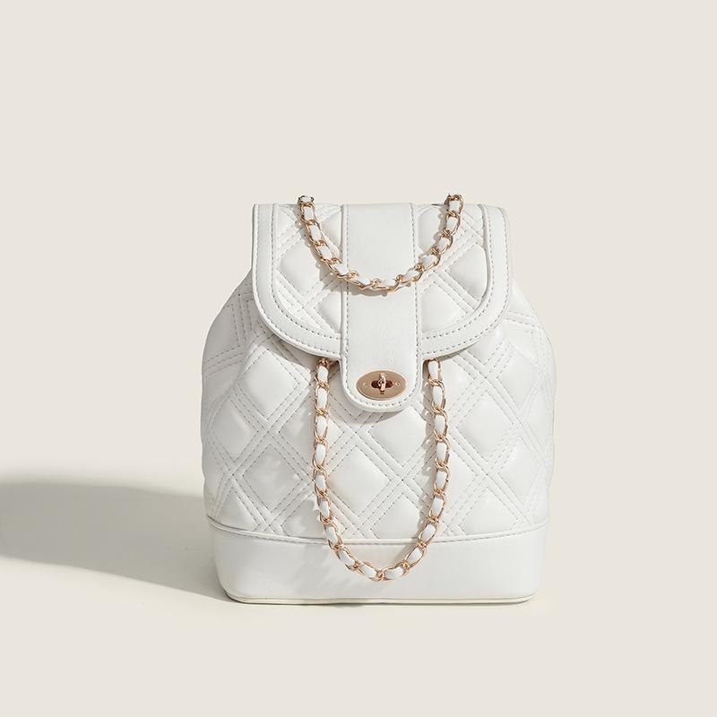 2024 Summer Niche Design New Fashionable High-End Backpack with Small Fragrance Style Diamond Pattern Chain Handbag