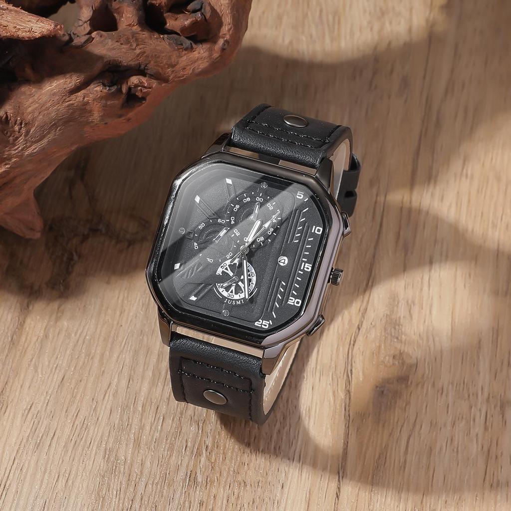 Men's Black Gift Set: Quartz Watch with Leather Strap, Wallet, Razor, and Two Extra Straps.