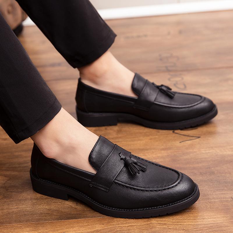 Men's Shoes Four Seasons New Casual Fringed Leather Shoes Men's Fashion Foot Cover One Pedal Loafers Trendy Small Leather Shoes Men