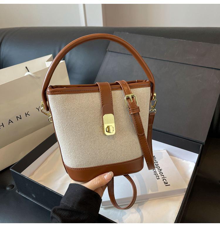

Літня модна жіноча маленька сумка-кошик Bucket Bag у корейському стилі 2024 року коричневий