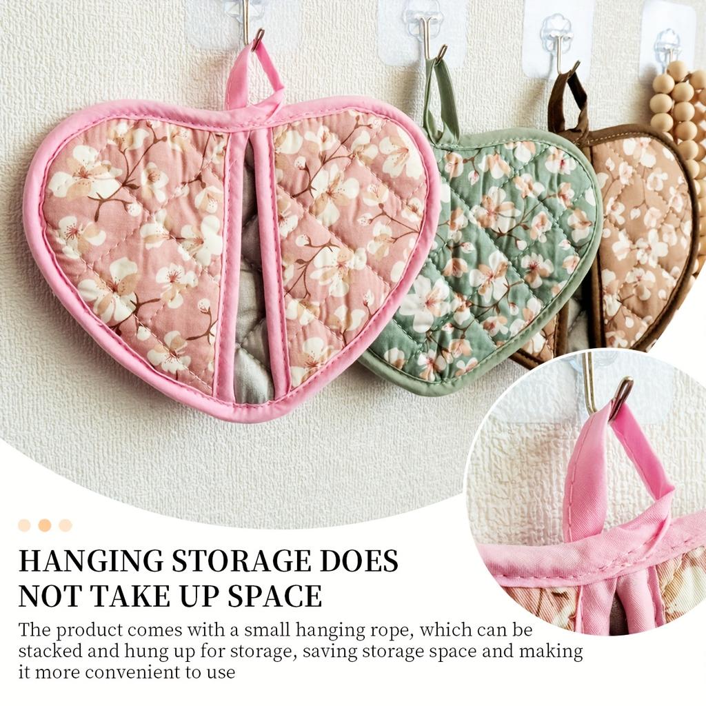 1 Pcs Heart Shaped Heat Resistant Pads Packaged with a Ribbon.These Thick Fabric Mats Feature a Vintage Floral Print