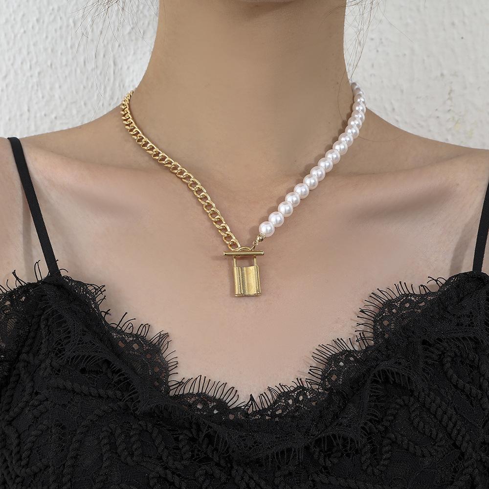 Hot-selling cherry pearl necklace women's ins style fashion high sense love collarbone chain new item pendant