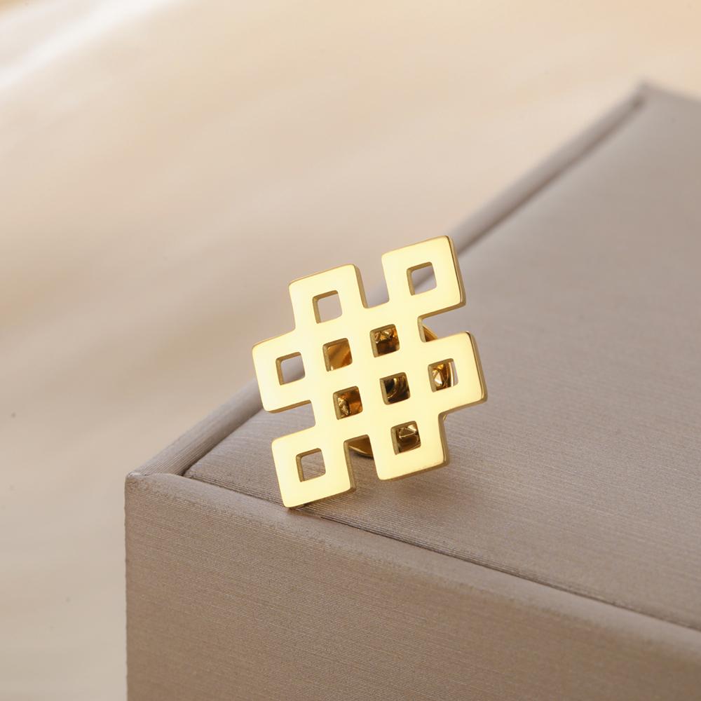 Dawapara Vintage Endless Knot Symbol Brooches Good Luck Chinese Knot Brooch Lapel Pin Stainless Steel Accessories