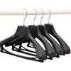 Non-Slip Seamless Plastic Clothes Hangers for Home and Store Use