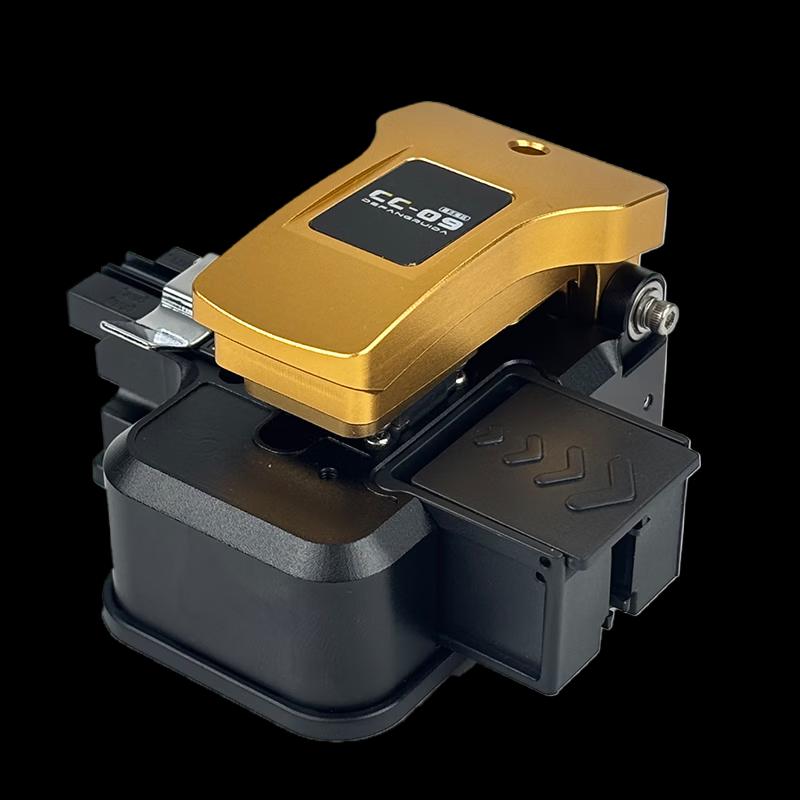 Fiber Optic Cleaver