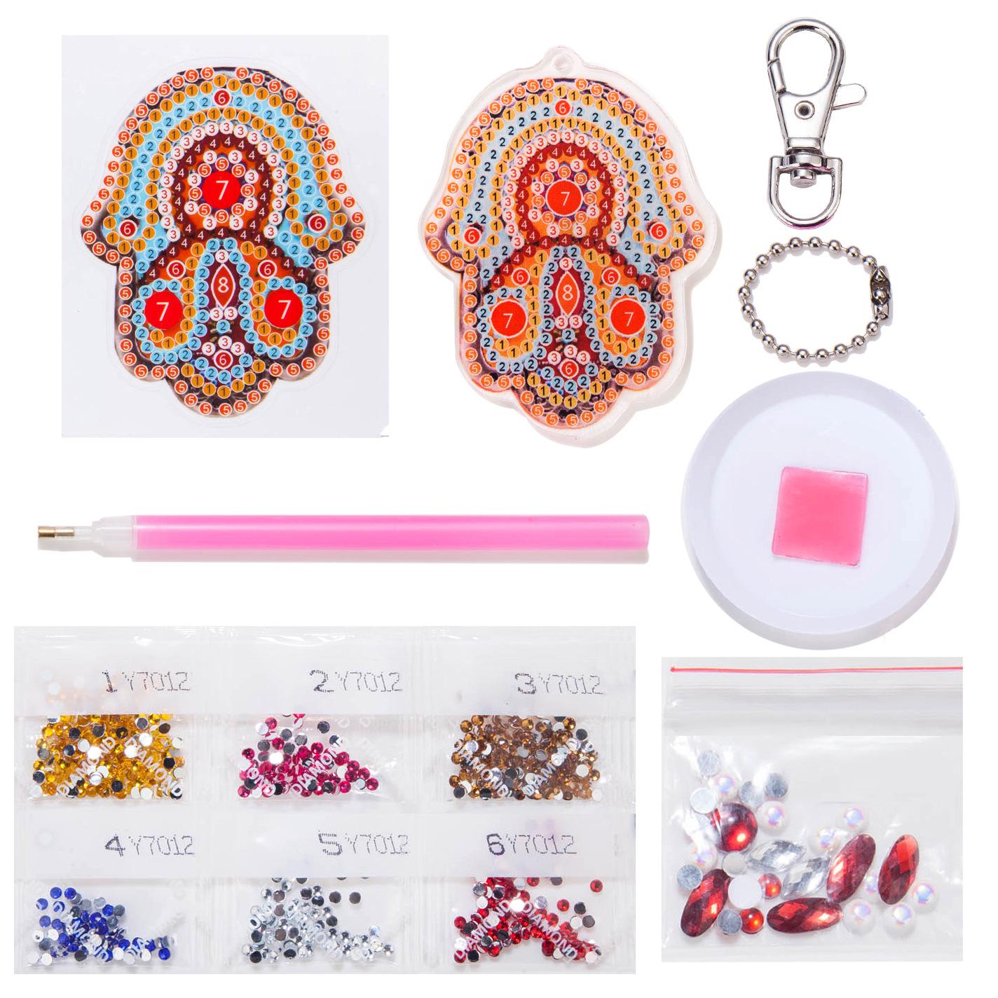 

Акриловый бриллиантовый брелок своими руками - подвеска с алмазной росписью особой формы для сумок и украшения автомобиля