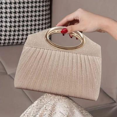 Dámská plisovaná crossbody kabelka: Malá večerní taška přes rameno na svatby a bankety.