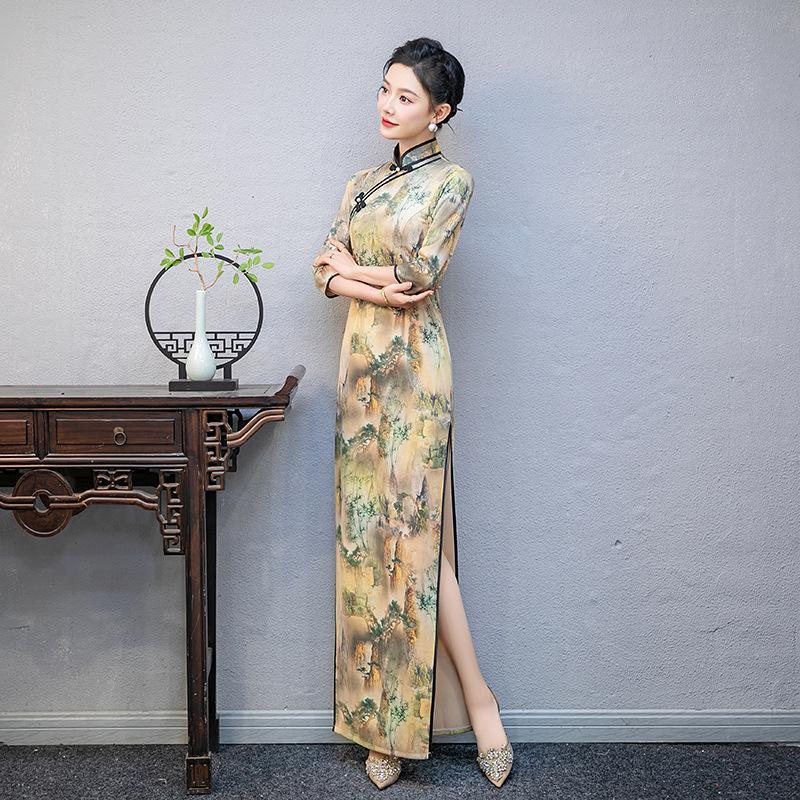 Guofeng improved cheongsam dress, new dignified catwalk Hanfu seven-quarter-sleeved long slim-fitting performance clothes