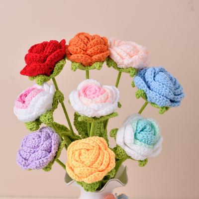 Strickblume Rose Tulpen Daisy Einzelner Blumenstrauß Simulationsblume Heimdekoration Hochzeit Handgestrickt Häkeln Gefälschtes Blumengeschenk