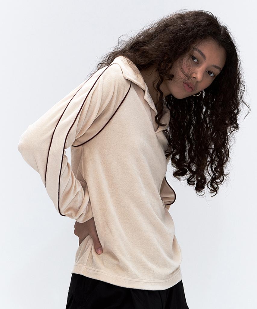 ERER Velor Piped Collar Tee Cream
