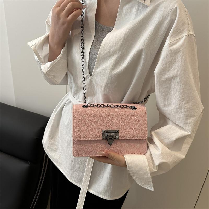 Retro Premium Texture Messenger Bag New Chain Small Square Bag Commuter Shoulder Armpit Bag Women