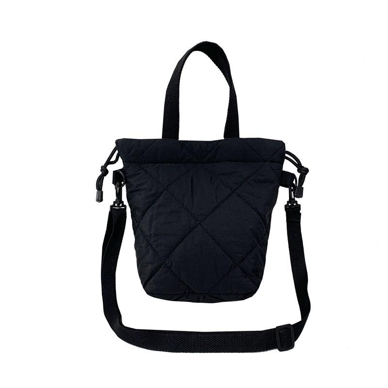 

New cotton clothes recycled quilting bucket type messenger bag bag bag women s bag, bucket bag lightweight small bag чёрный