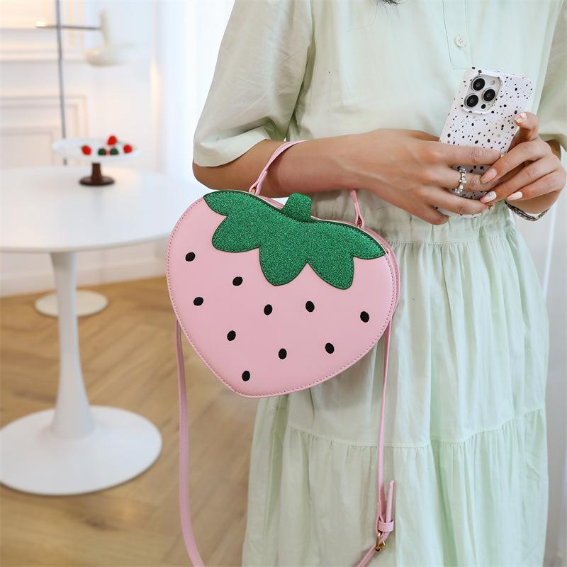 Personalized and creative small bag women 2025 new small fresh literary and fashionable strawberry foreign style one shoulder crossbody small