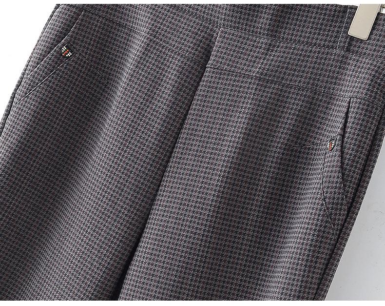Spring Wide-Leg Pants for Middle-Aged Women, Straight-Leg Style, Casual Grandma Pants for Ages 60-70, Perfect for Spring/Autumn.