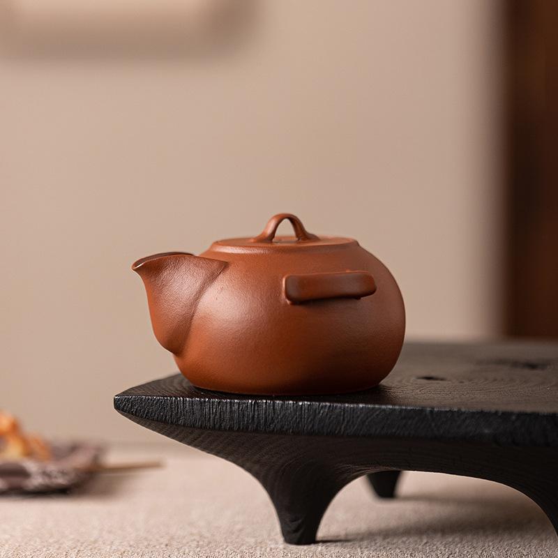 Raw ore purple sand master handmade retro hand-held teapot Zhu mud handmade teapot high-end household one-person drinking teapot