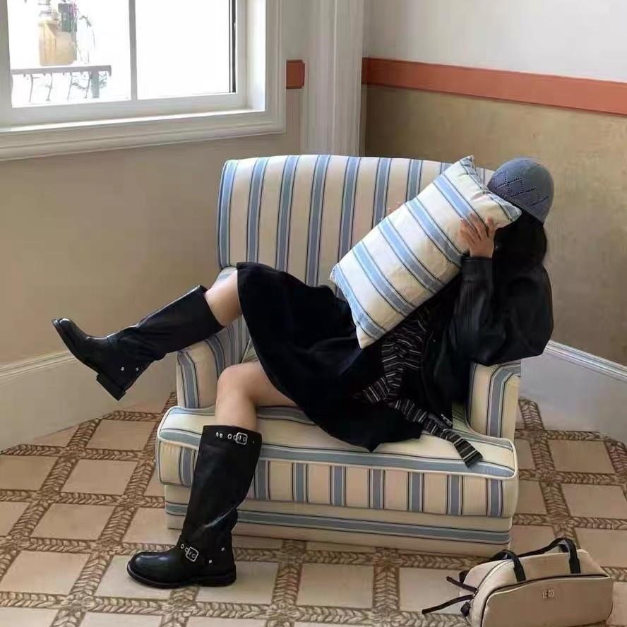 New Round Head Thick Heel Belt Buckle Boots Women's Versatile Temperament Tall Knight Boots