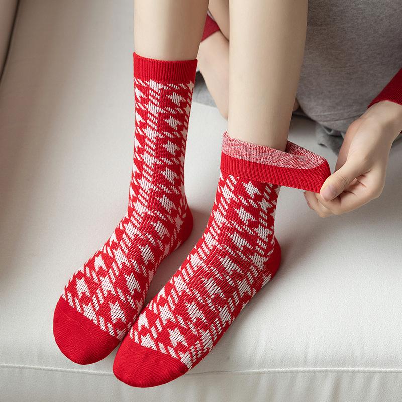 Red Socks for Spring and Autumn, Versatile and Festive for The Zodiac Year, Double-needle, Double-path Women's Mid-calf Pile Socks