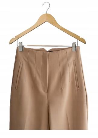 Wooden Hanger with Metal Clips