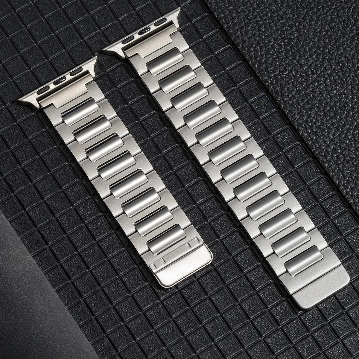 

Luxury Metal Band for Apple watch 49 44 45 46 38 42mm Magnetic Stainless Steel Strap for iwatch ultra 11 10 9 8 7 6 se Bracelet for 38 40 41 s10-42