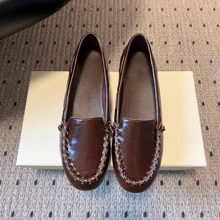French flat-bottomed woven loafers one-pedal early spring small leather shoes commuter retro casual single shoes 35