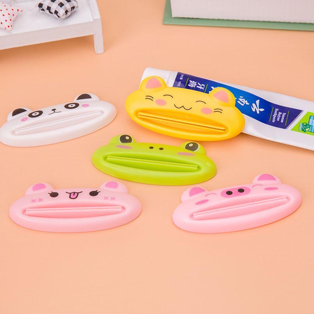

Easy Press Cartoon Bath Tube Gel Toothbrush Holder Toothpaste Dispenser Toothpaste Squeezer Animal разноцветный