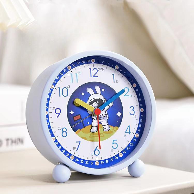 Early Childhood Alarm Clock for Students Special Children's Time Management for Boys and Girls To Go To School. Metal Bedside Mute Clock