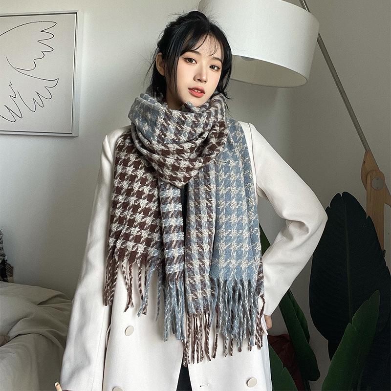 Customized new Qiandongge ins color matching scarf women's autumn and winter Korean version versatile student fringed shawl thick scarf