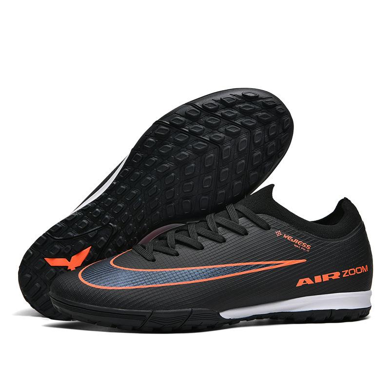 Scarpe da calcio basse per giovani uomini e donne per sport all'aperto erba combattimento reale antiscivolo professionale AG unghie rotte