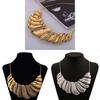 Fashionable European Style Alloy Necklace With Floral Design For Gift And Travel Souvenirs