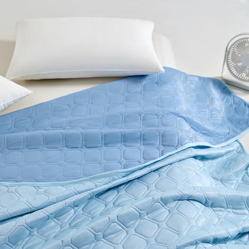 Muji Fiber Summer Quilt