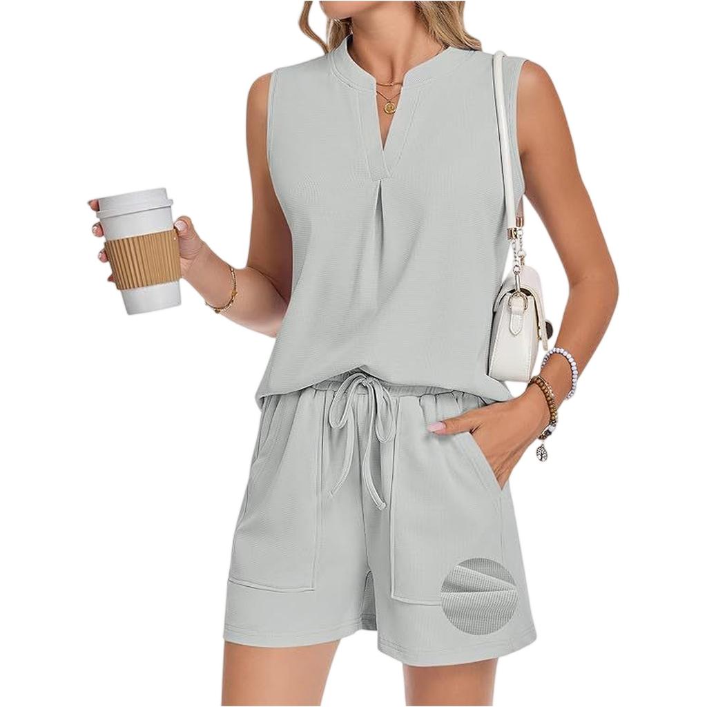 Stylish Women's Two-Piece Summer Casual V-Neck Pleated Sleeveless Shorts Set