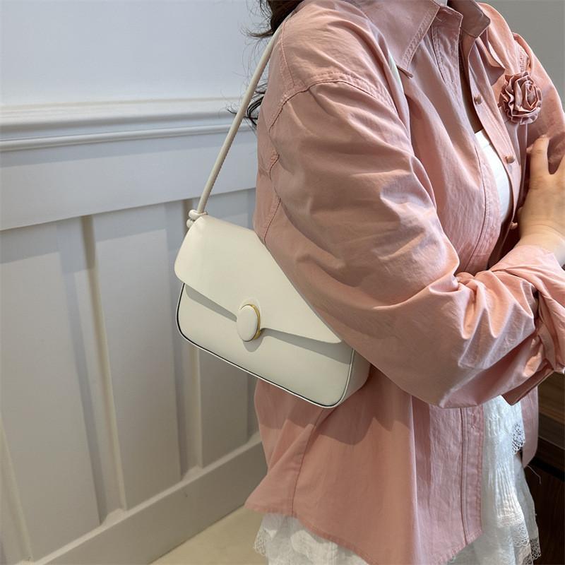 Stylish Korean Small Shoulder Bag For Women 2024 Trendy Chic Casual Crossbody
