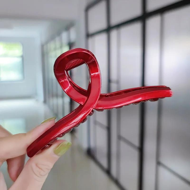 Koreański akrylowy czerwony spinka do włosów dla kobiet geometria mały duży krab spinki do włosów dziewczyny moda kwadratowy krzyż spinki do włosów akcesoria do włosów