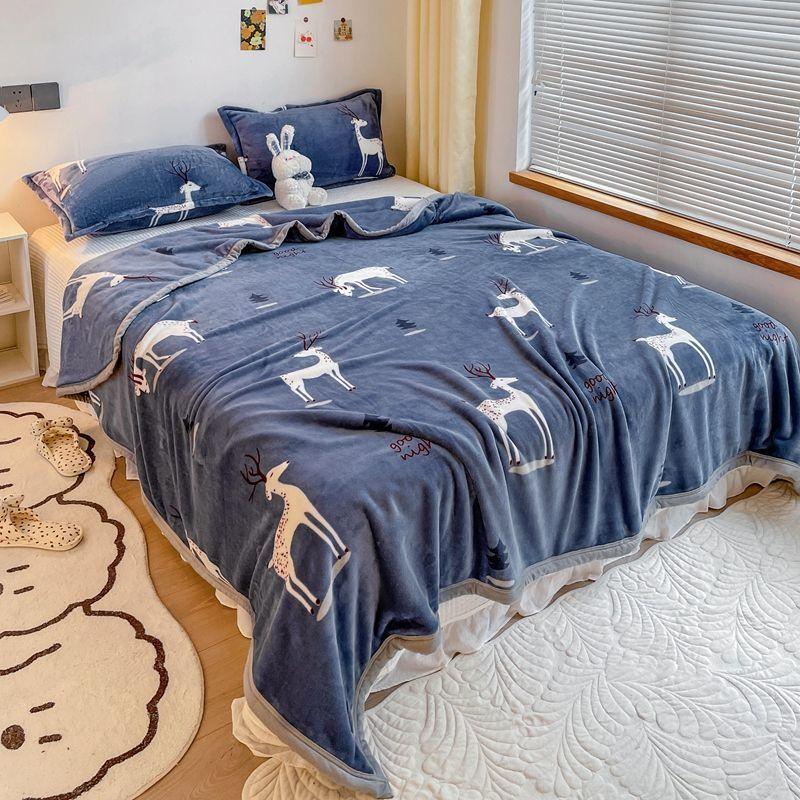 Summer Ice Silk Cool Thin Quilt Comforter Soft Air Conditioning Quilt/Duvet/Blanket Bed Duvets 150 Single Bed Quilt