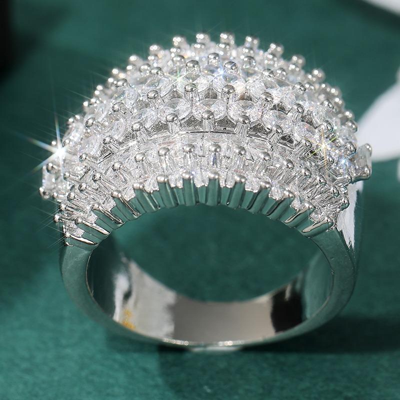 Luxury CopperColor Inlaid White CZ Women's Ring Geometry Daily Wear Party Jewelry