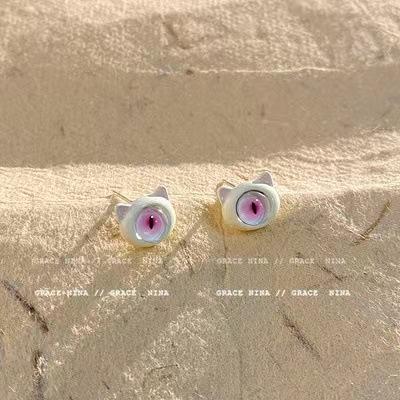 Children's fun, cute little monster stud earrings, women's summer unique high-end niche design earrings, new popular earrings