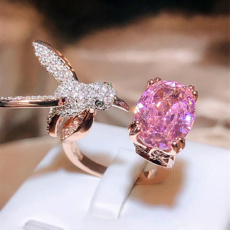 High-End Hummingbird Ring: Santa Maria Aquamarine-Look with Colored Gemstones for Women