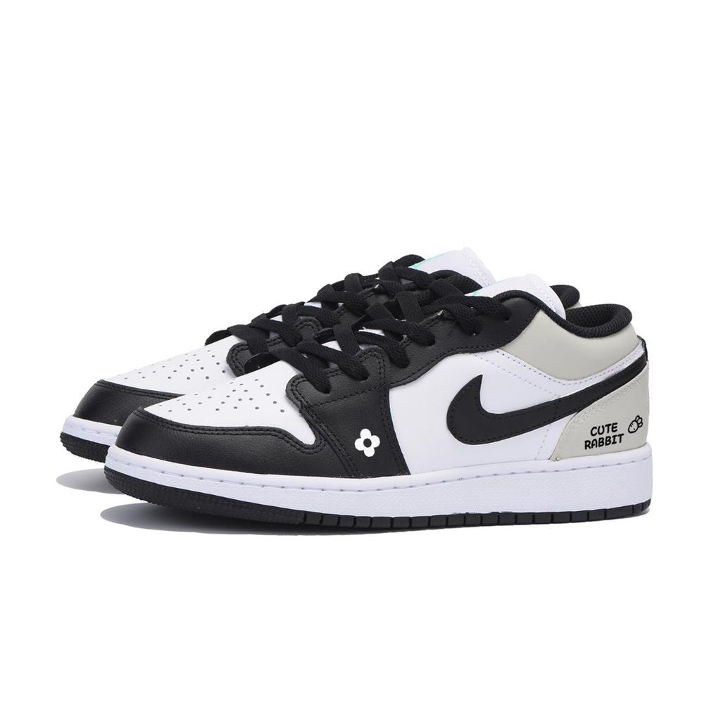 Jordan Air Jordan 1 Urban Chic Style Vintage Low top Vintage Basketball Shoes Men's White Gray 553558-131(Team85-)