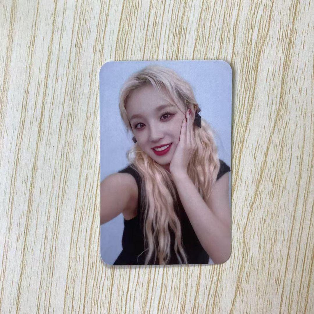 

[USED] (G)I-DLE NEVERLAND JAPAN FC Member Trading Card Ugi